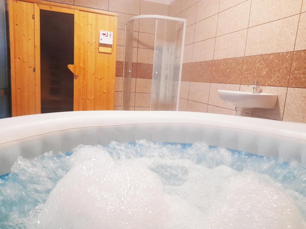 Matra Wellness Vendeghaz 호텔 Parádsasvár 외부 사진